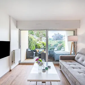 Appartement Studio Plein Soleil-3 By Interhome